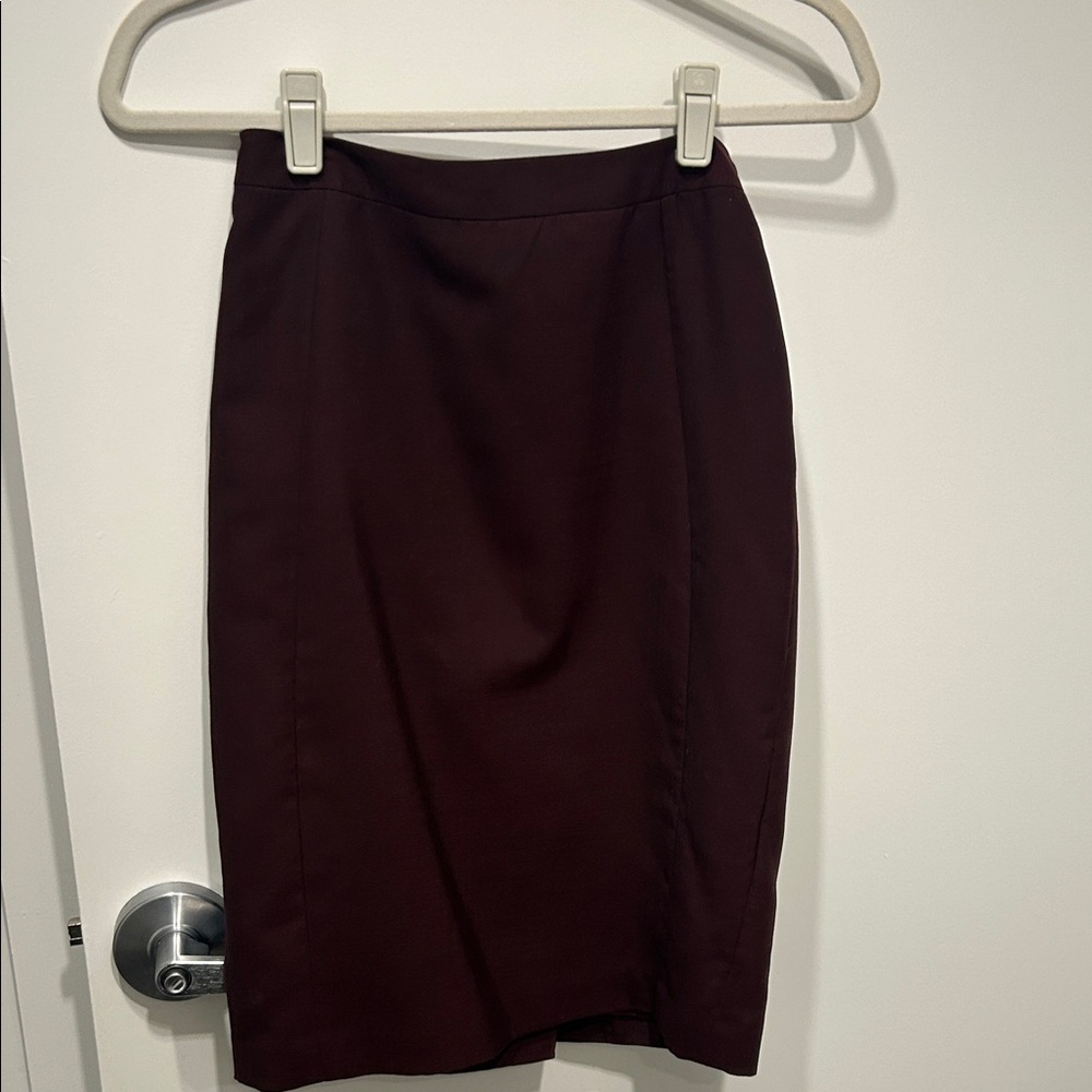 Reiss burgundy suit skirt, size 4